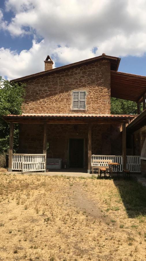 Вилла Il Casale Del Popolo Barbarano Romano Экстерьер фото